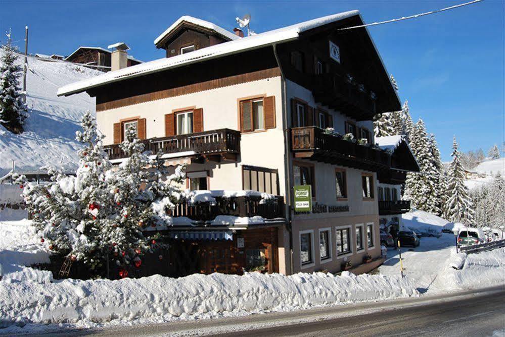 Rider Hotel Обереген Екстериор снимка